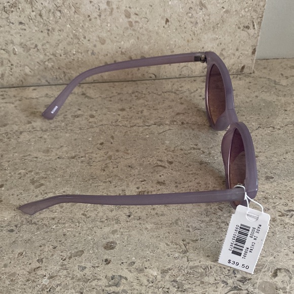 LAST PAIR:  J. Crew Round Frame Sunglasses - Picture 8 of 12